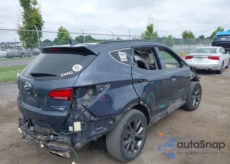 2017 Hyundai Santa Fe Sport 2.0T Ultimate z USA, uszkodzony, nr VIN 5XYZWDLAXHG486646